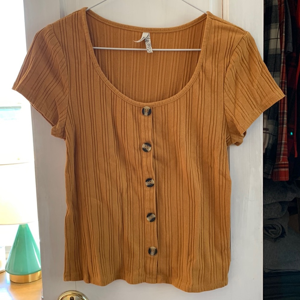 Mustard Yellow Baby Tee - L